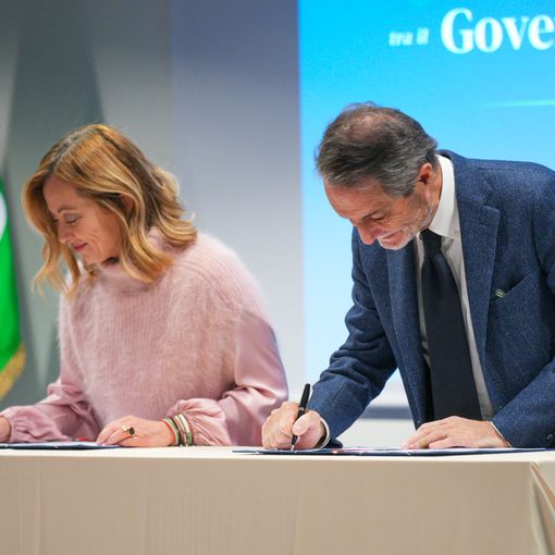 Nell’accordo firmato da Meloni e Fontana anche 26 milioni per rigenerare la stazione Nord di Busto
