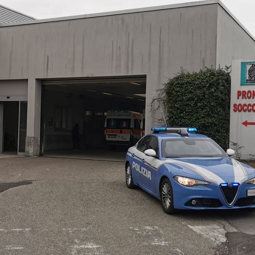 Rubava biciclette all'interno dell'ospedale di Circolo: preso dalla polizia