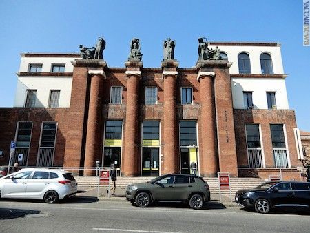 Palazzo delle Poste a Varese, in via Milano