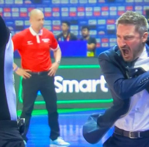 Pozzecco riscrive la storia azzurra: Italbasket ai quarti mondiali dopo 25 anni. Zittiti i soloni