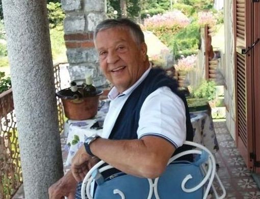 Renato Pozzetto il giorno del suo compleanno nel 2022 (foto dalla pagina Facebook della Locanda)