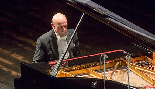 Stagione concertistica dell’Insubria: il «Virtuosismo pianistico» di Roberto Cappello per viaggiare con la musica