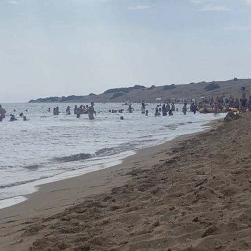 EDITORIALE. “Preservativo sì o no?”. Così gli animatori di un gruppo vacanze “istruiscono” centinaia di giovanissimi su un’isola greca
