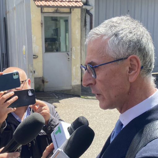 L'avvocato di Busignani all'uscita dai Miogni dove si è svolto l'interrogatorio di Marco Manfrinati