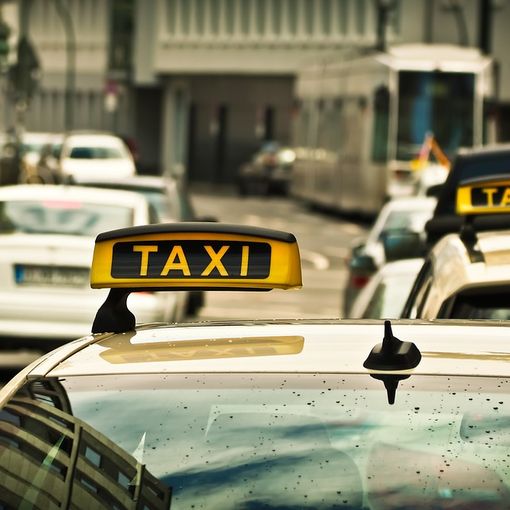 Telecamere di sicurezza sui taxi di Malpensa