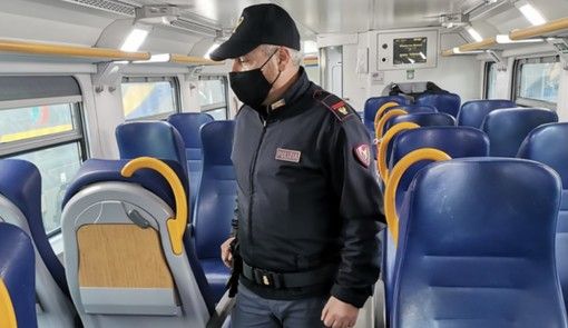 Scaduta la convenzione tra Trenord e forze dell'ordine che dal 1° gennaio dovranno pagare il biglietto