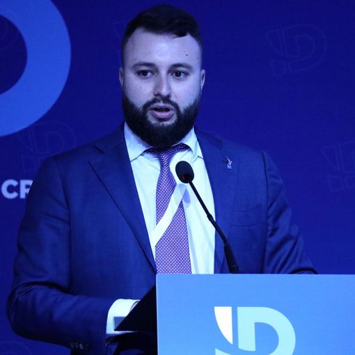 Davide Quadri a Firenze all'evento dei Sovranisti europei: «Qui la vera Europa dei patrioti»