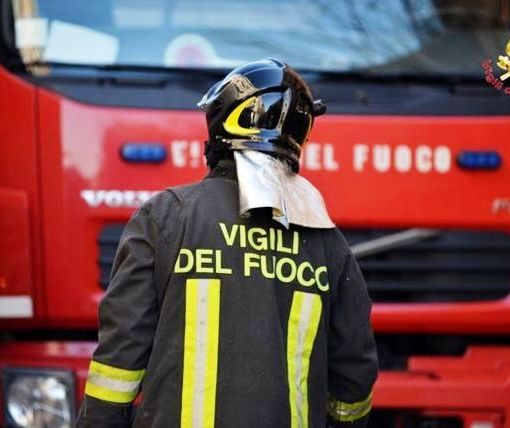 Crepe su uno stabile a Varese: inagibili due abitazioni