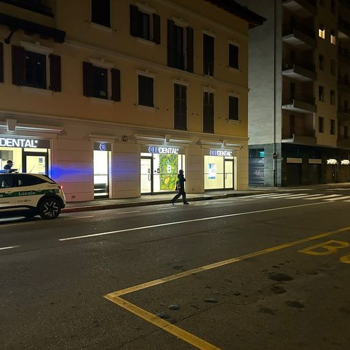 La polizia locale sul luogo dell'incidente
