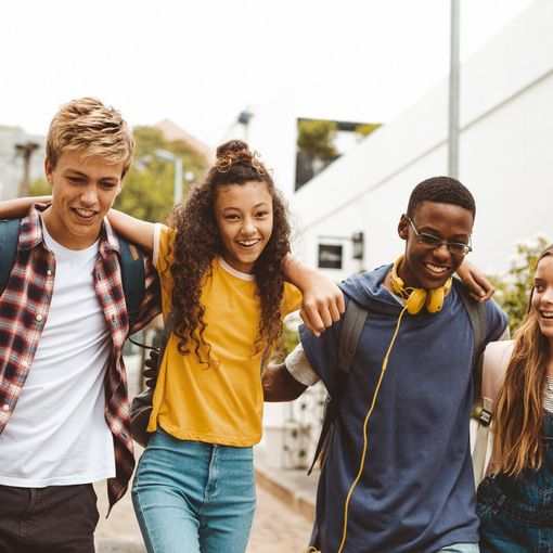 Fondazione Cariplo, Fondazione Vismara e le 16 fondazioni di Comunità: “Porte Aperte” agli adolescenti e ai giovani