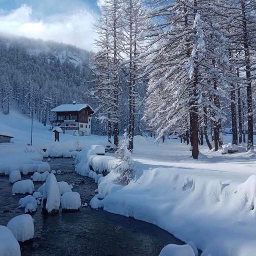 Quel paesaggio fiabesco dell'Alpe Devero sepolta da più di un metro di neve
