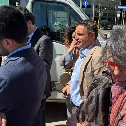Disabilità, la protesta in piazza. Astuti (Pd): «La Regione smetta di nascondersi e azzeri subito i tagli»