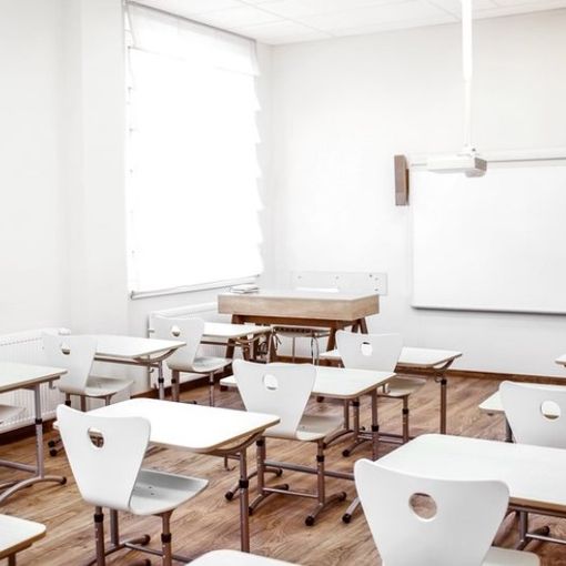 L’industria entra nelle scuole elementari