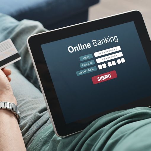 Home banking: aumenta la richiesta per i conti online a zero spese