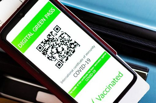 Green Pass, ecco la bozza del decreto: sarà obbligatorio dal 5 agosto