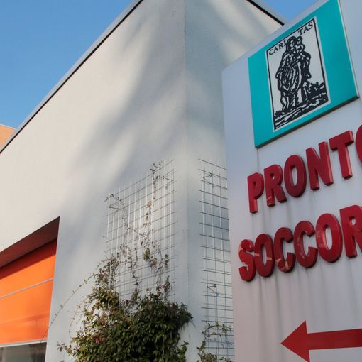 Ragazzo di 18 anni investito in via Sanvito