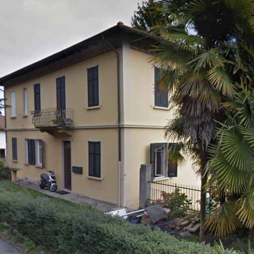 Omicidio sul lago Maggiore: uomo di 34 anni ucciso in casa a coltellate