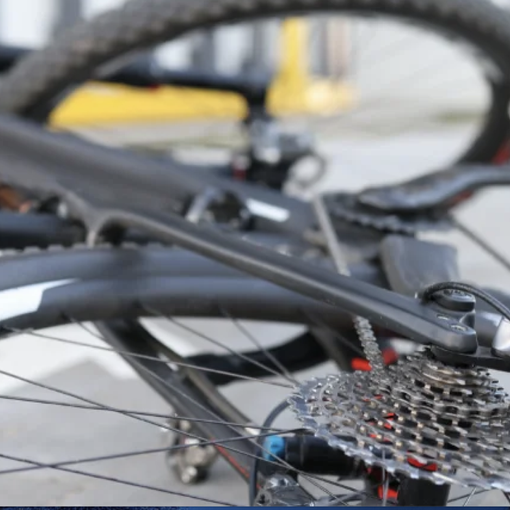 Brusimpiano, Gavirate e Brebbia: tre ciclisti feriti in meno di due ore