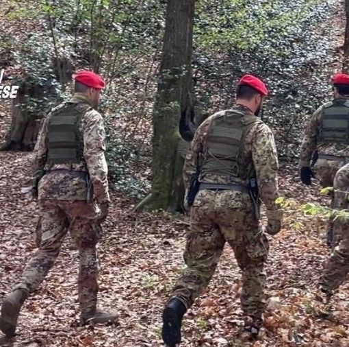 Spaccio nei boschi, nuovi blitz dei &quot;Cacciatori&quot; dei carabinieri: al setaccio Pianbosco e il Rugareto