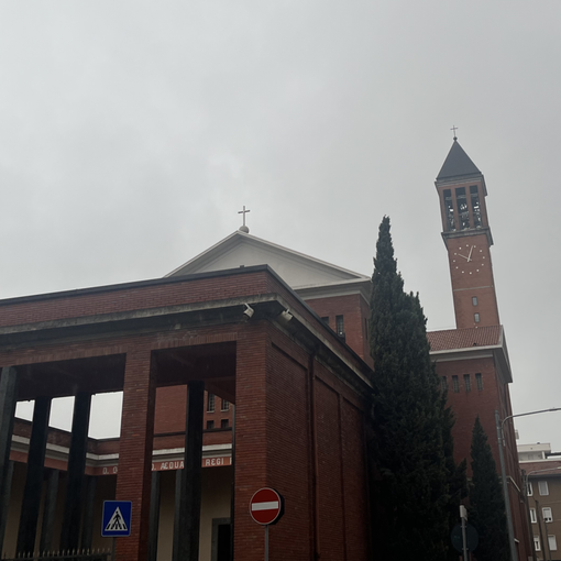 Il temporale spegne le campane, ma &quot;buona Pasqua&quot; risuona più forte a Sant'Edoardo