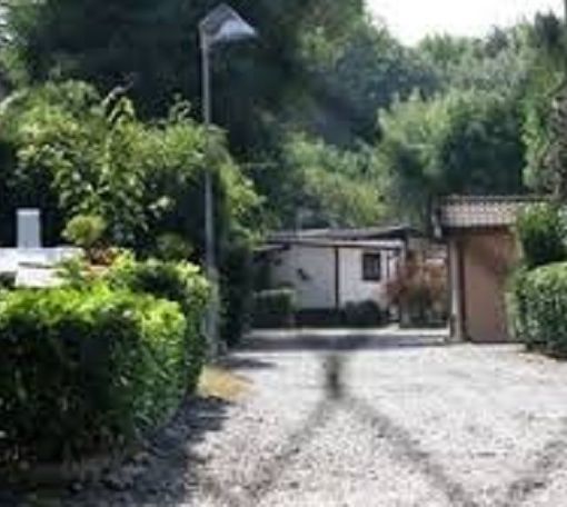 Ex Camping Sette Laghi, «Azzate merita rispetto e chiarezza»