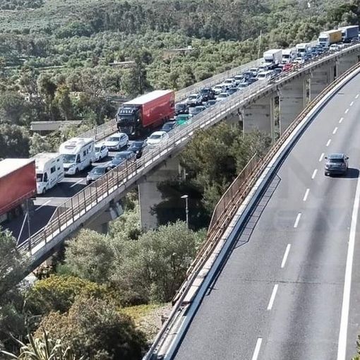 Controesodo del 25 Aprile dalla Liguria: sulla A10 tutti in coda dal pomeriggio