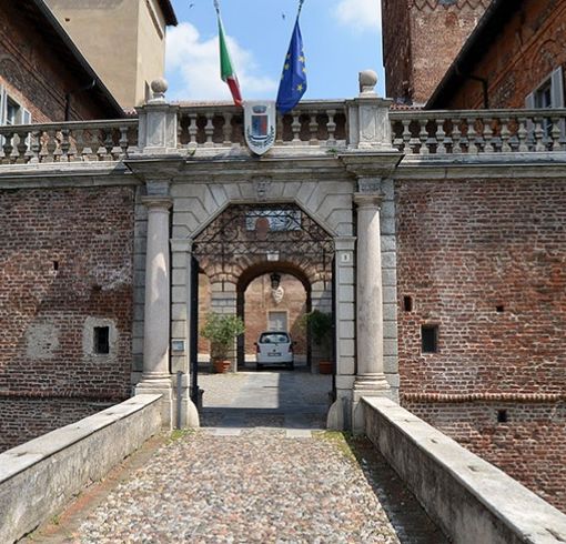 Il municipio di Fagnano - Foto d'archivio