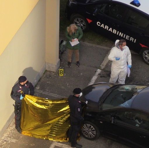 Dramma in via Pacini, soccorritori in azione