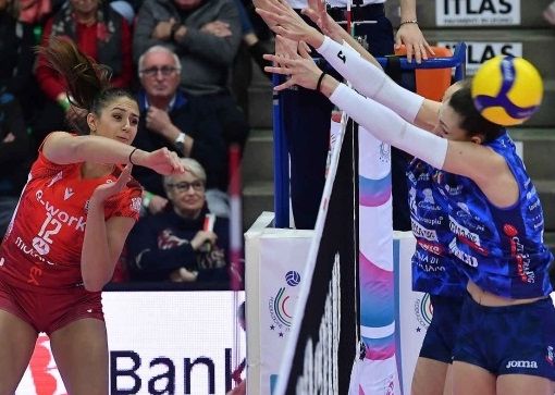 Frosini ha sostituito Bracchi nel match del Pala Verde di Treviso