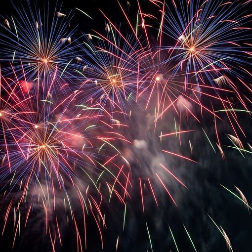 Tornano i fuochi d'artificio sul lago, ma non solo: ecco il programma del Ferragosto Lavenese