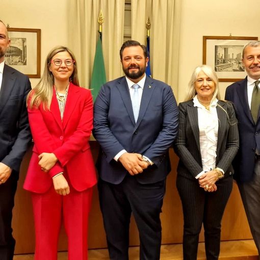Da sinistra, Mirco Carloni, Maria Chiara Gadda, Andrea Rossi, Maria Cristina Caretta e Raffaele Nevi