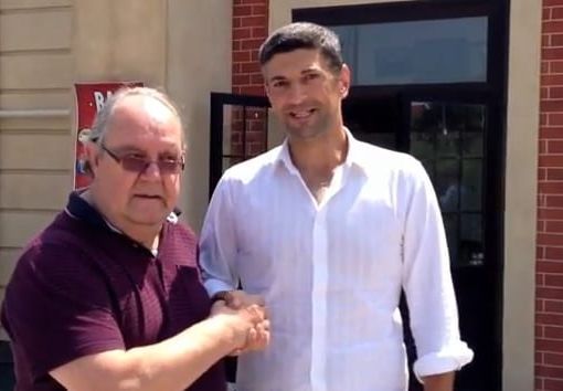 A sinistra Giorgio Caravatti, qui con l'ex candidato sindaco di Saronno Luciano Silighini (foto da IlSaronno.it)