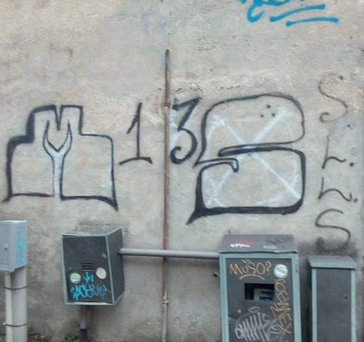 Degrado via Como, Pinti (Lega): «Graffito MS13 da cancellare. Non sottovalutare rischio gang»