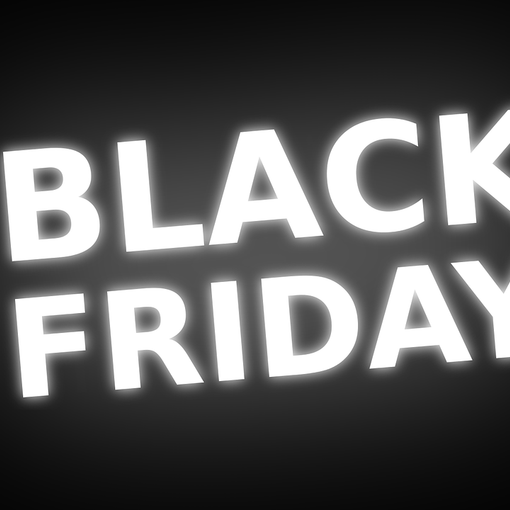 Black Friday e Cyber Monday: spesa di 169 euro a persona tra web ed esercizi tradizionali