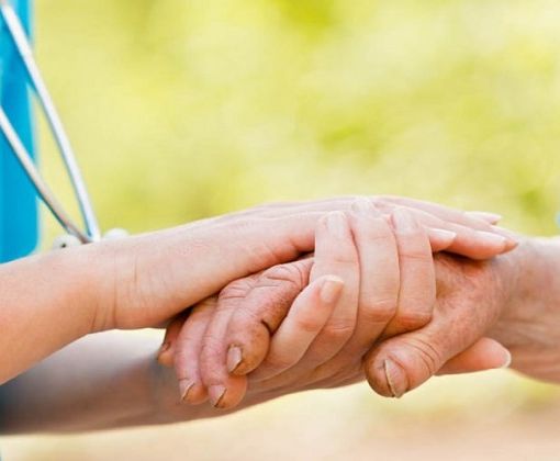 Infermiere di famiglia, una rete che funziona: quasi 700 pazienti tra Tradate, Arcisate e Laveno