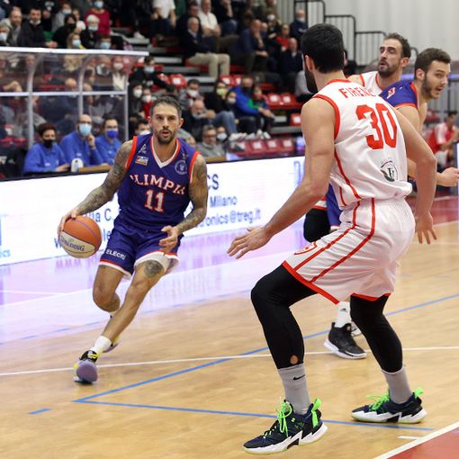Legnano Basket, brutta sconfitta con Firenze