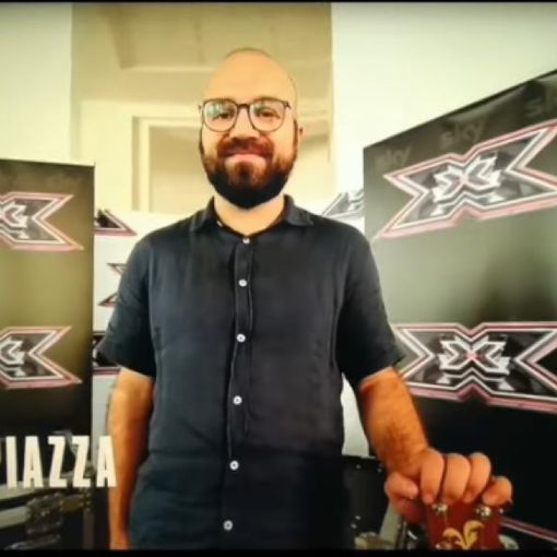 Luca Piazza, il professore varesino con l’X-Factor