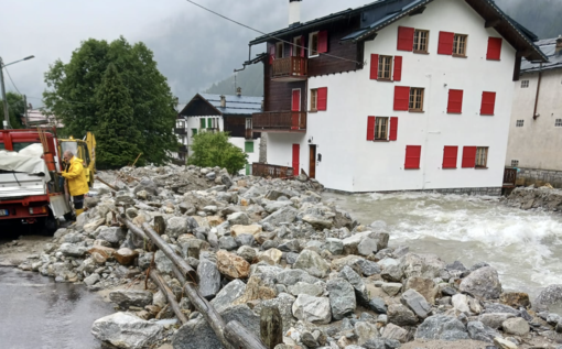 FOTO. Notte di paura a Macugnaga: esondazioni, allagamenti e gravi danni