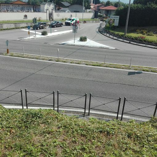 Il semaforo di Malgesso sulla superstrada Besozzo-Vergiate