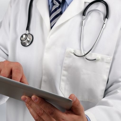 Caccia ai medici in ospedale
