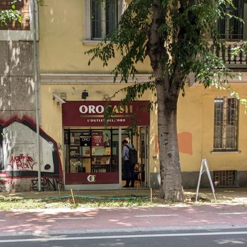 Assalto al compro oro con mazza: arrestato diciannovenne