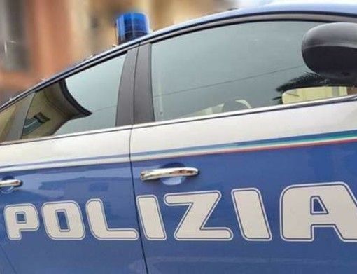 Il pedinamento, lo spaccio, l'arresto: albanese colto in flagrante dalla polizia di Busto