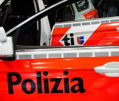 Motociclista di 93 anni cade dalla moto in Canton Ticino, ferito in maniera grave