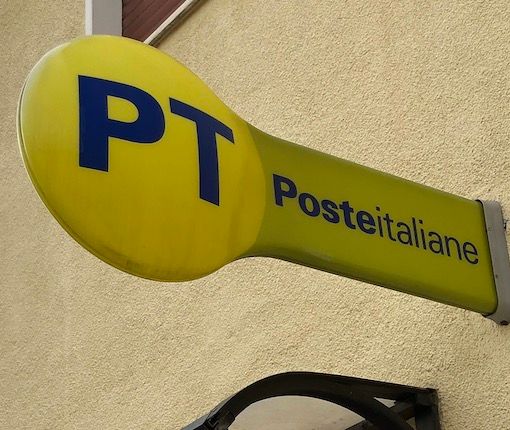 Poste Italiane, le pensioni di aprile in pagamento dal 26 marzo