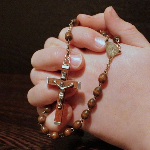 Maggio di preghiera: apre gli incontri monsignor Roberto Busti