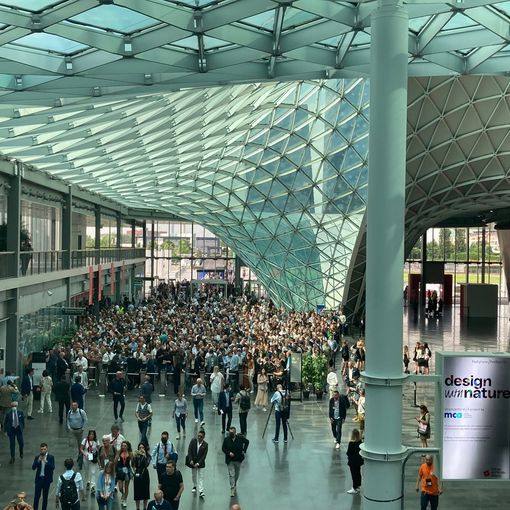 Momenti dell'inaugurazione del Salone del Mobile di Milano. Foto del taglio del nastro: credits Francesco Rucci Courtesy FederlegnoArredo