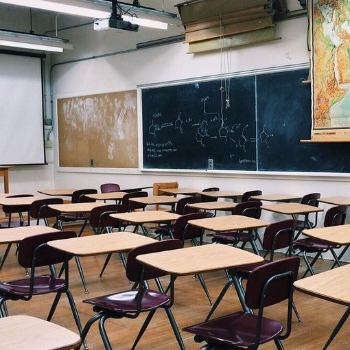 L'associazione EduCo lancia il progetto “Oltre gli ostacoli” per il recupero scolastico degli studenti di medie e superiori della provincia di Varese