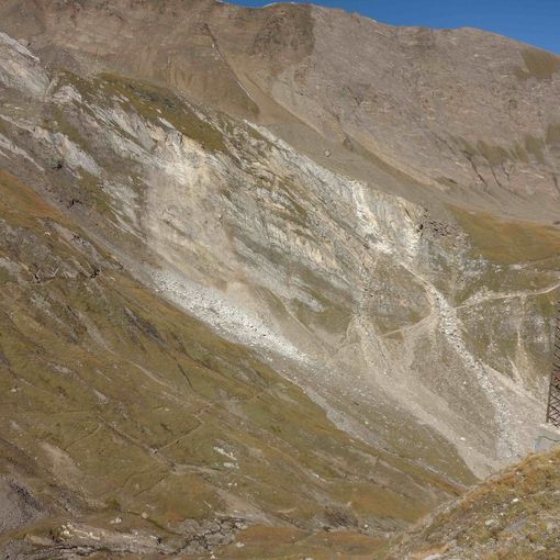 Val Formazza, concluso il recupero delle due vittime della frana nonostante i crolli. Il dolore e il grazie ai soccorritori
