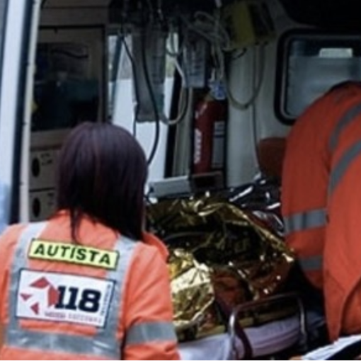 Auto si ribalta sulla superstrada di Malpensa, soccorsi anche due bimbi di 4 e 6 anni