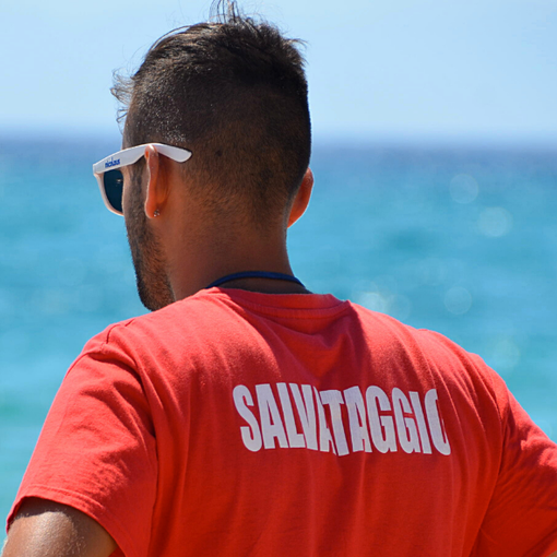 Con l'inizio dell'estate, tornano i bagnini sulle spiagge del Lago Maggiore